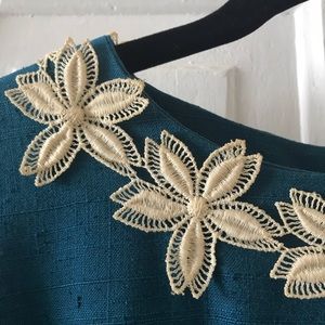 Floral trim 1960s Long Sleeve Mod Dress